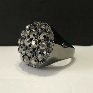 NWOT Premier Designs Jewelry Galaxy Ring Hematite Plated With Crystals Sz 12